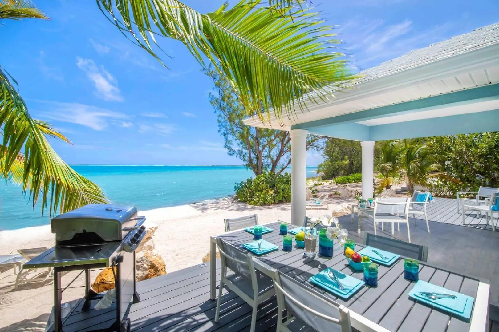 Blue Moon - A Diver'S Paradise In East End Next Door To Ocean Frontiers, Beach Cottage With Upgraded Interiors Gun Bay 0*,  ケイマン諸島