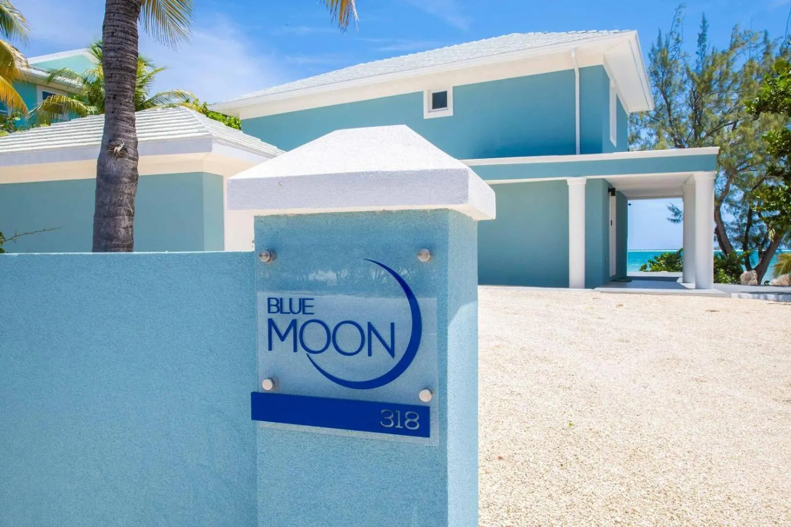 Blue Moon - A Diver'S Paradise In East End Next Door To Ocean Frontiers, Beach Cottage With Upgraded Interiors Gun Bay Kajmán-szigetek
