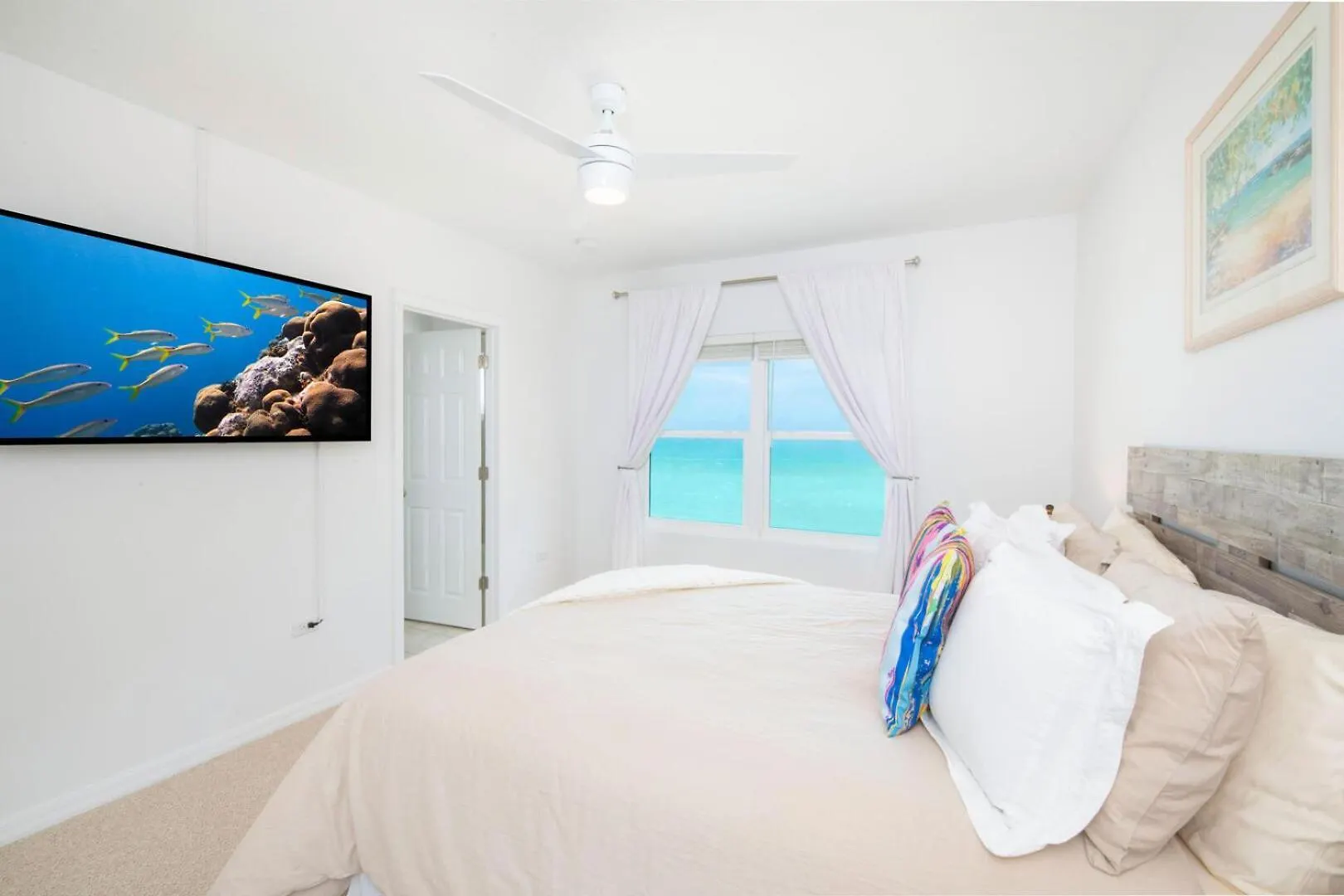 Nyaraló Blue Moon - A Diver'S Paradise In East End Next Door To Ocean Frontiers, Beach Cottage With Upgraded Interiors Gun Bay